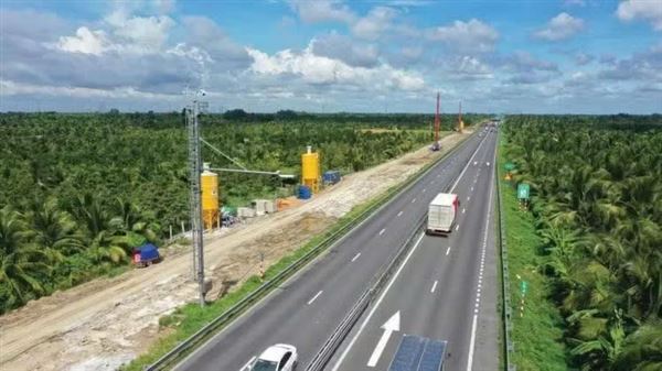 HFIC ế ẩm quyền mua trái phiếu chuyển đổi của CII
