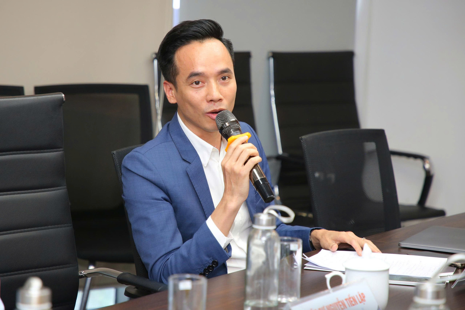 &Ocirc;ng L&ecirc; Đ&igrave;nh Chung.