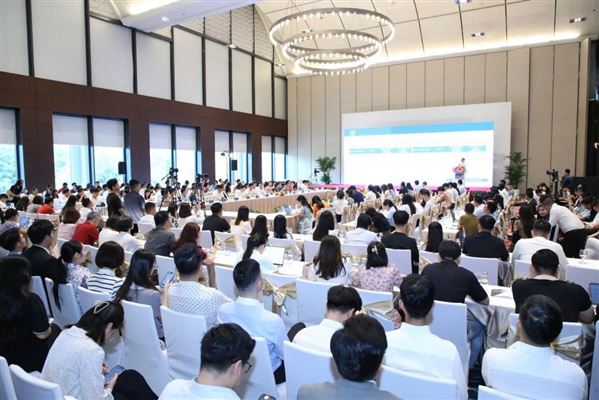 Đô thị biển liền kề sân bay quốc tế Cam Ranh hấp dẫn nhà đầu tư