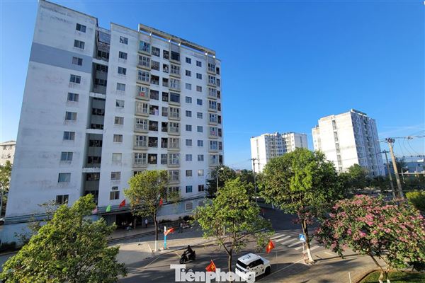 Người lao động chật vật vì giá thuê căn hộ ‘neo’ cao